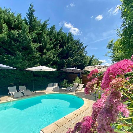 O Clair De Lune Au Coeur De Sarlat - Chambres Climatisees - Parking Prive - Piscine Chauffee - Spa Et Massages Exterior photo