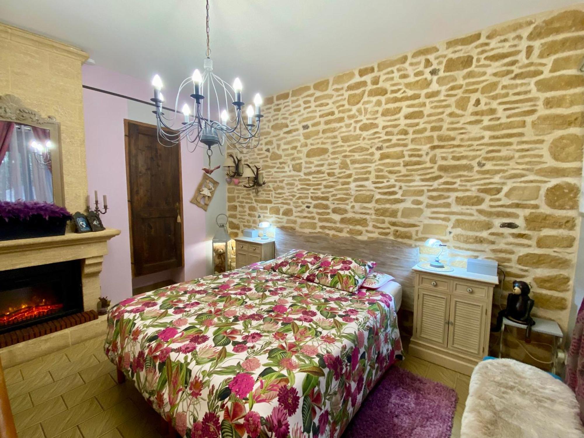 O Clair De Lune Au Coeur De Sarlat - Chambres Climatisees - Parking Prive - Piscine Chauffee - Spa Et Massages Exterior photo