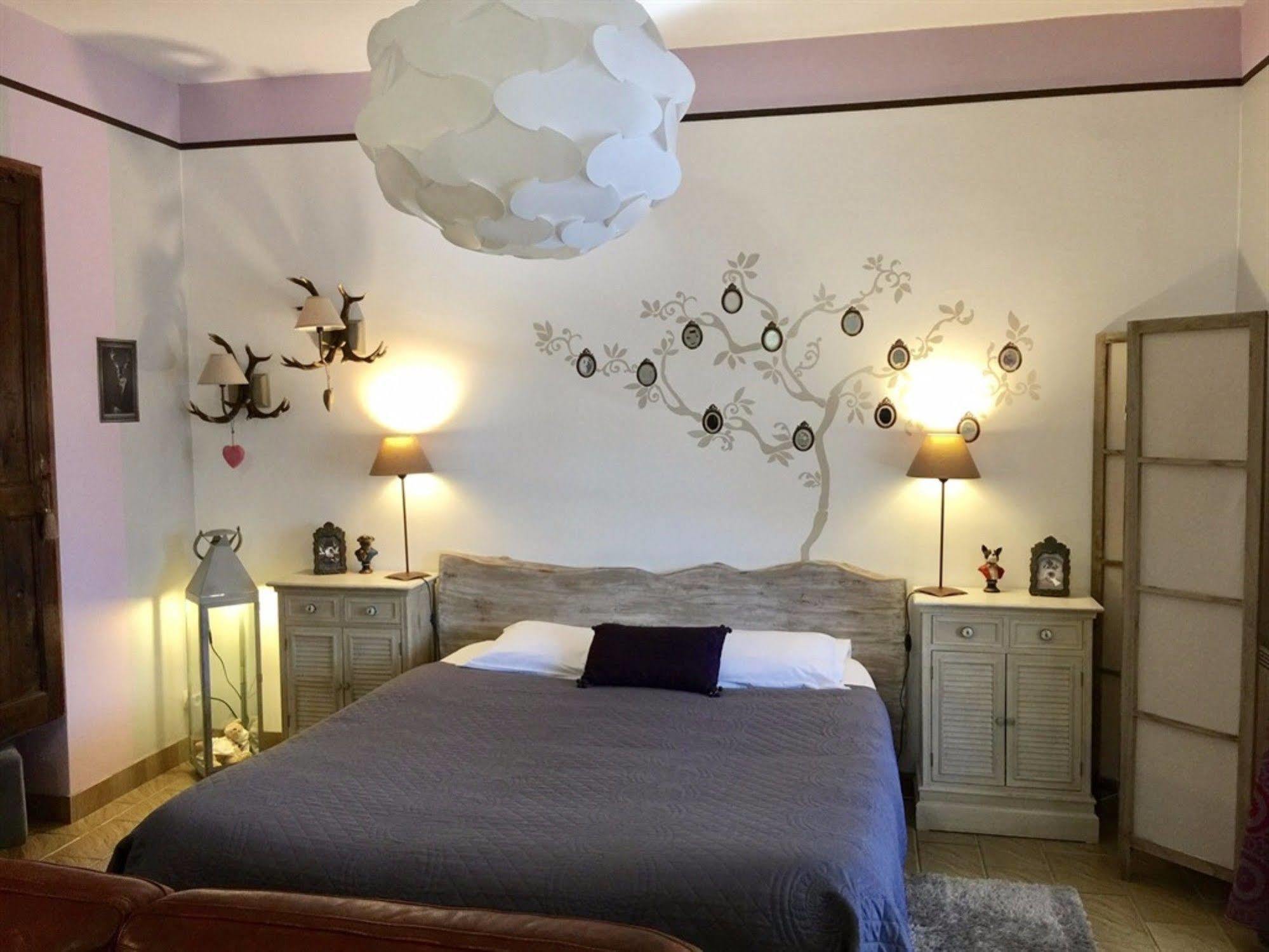 O Clair De Lune Au Coeur De Sarlat - Chambres Climatisees - Parking Prive - Piscine Chauffee - Spa Et Massages Exterior photo
